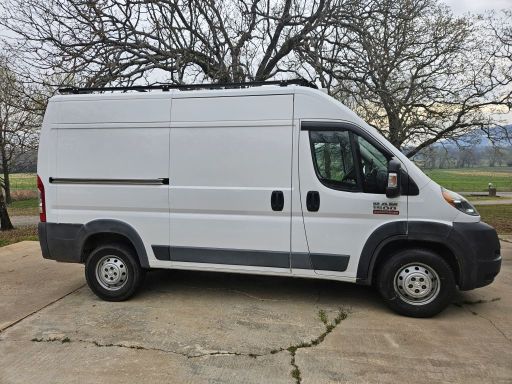 2016 Promaster 1500 136WB Right Side